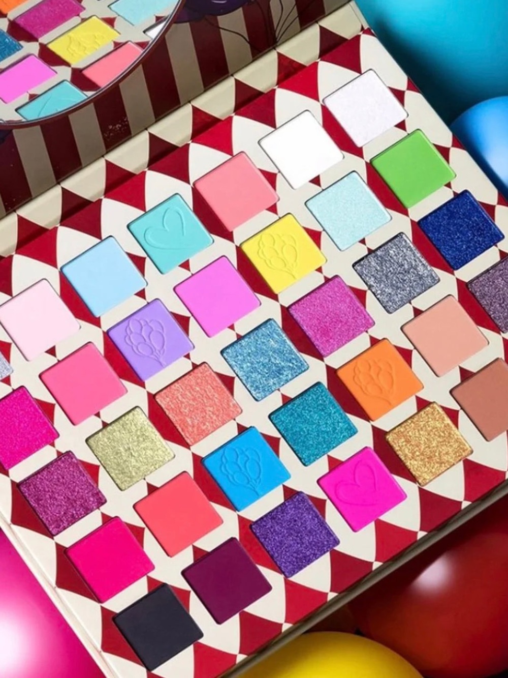 Beauty Creations Remi Circus Clown Eyeshadow Palette - Multicolor - Picture 3 of 4